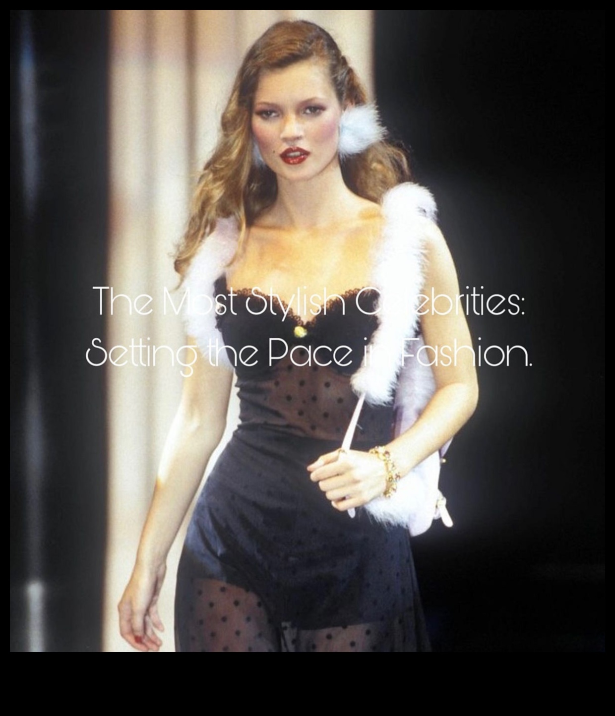 Îmbrăcăminte elegantă în avangardă pentru trendsetter care este întotdeauna înaintea curbei 3 Fashion Forward: Îmbrăcăminte elegantă pentru trendsetter