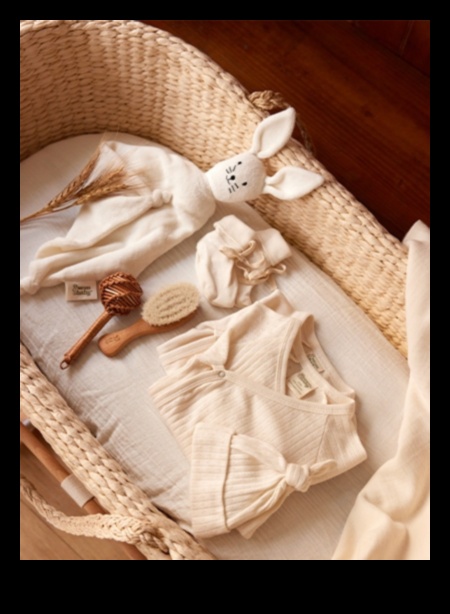Nature's Nursery Organic Baby Essentials pentru un început sănătos 3 Pepiniera Naturii: Elemente esențiale organice pentru bebeluși