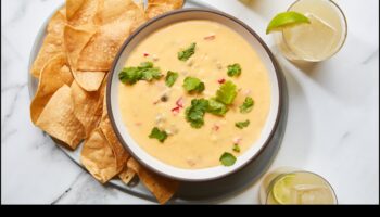 Chile Con Queso Chronicles: Scufundați-vă în Dips de brânză mexicană