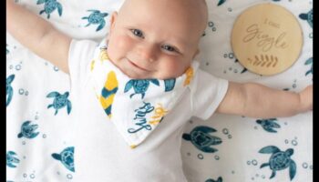 Milestone Mingle: Sărbătorirea primelor bebelușului